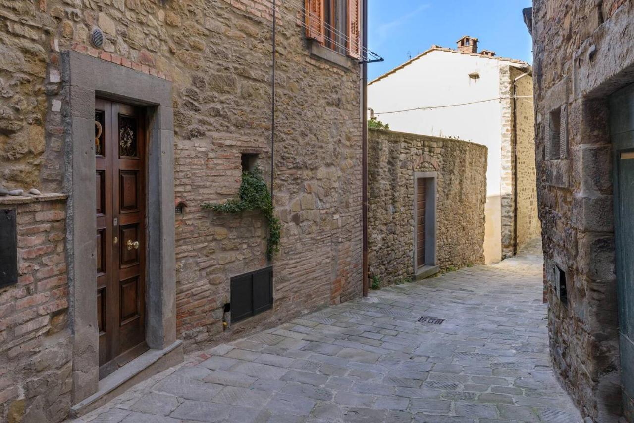 Casa Agata, Accogliente Appartamento Nel Centro Storico Cortona Buitenkant foto